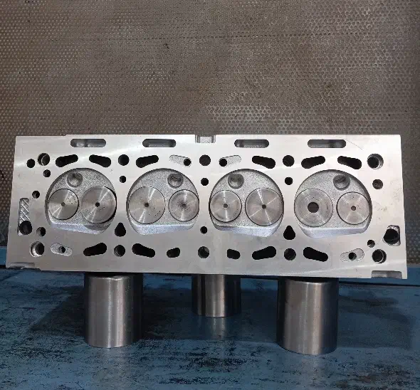 تراشکاری و مرکز استوک دانش|قطعات یدکی و لوازم جانبی|هشتگرد, شهرک دانش|دیوار