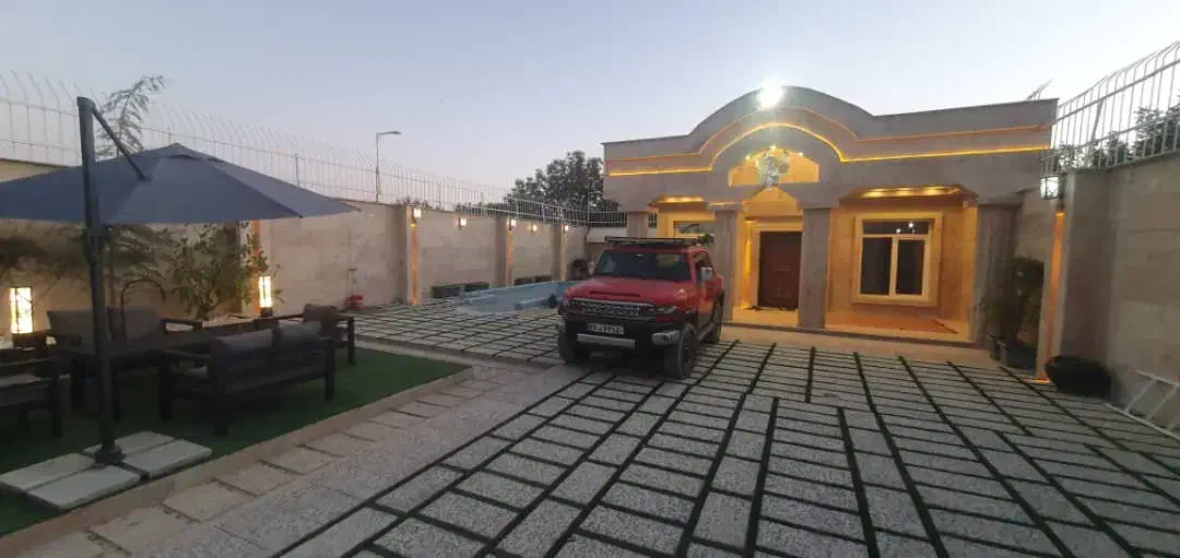ویلا لوکس 300متر زمین/استخردار، سنددار، تحویل فوری|فروش خانه و ویلا|رباط‌کریم, منجیل آباد|دیوار
