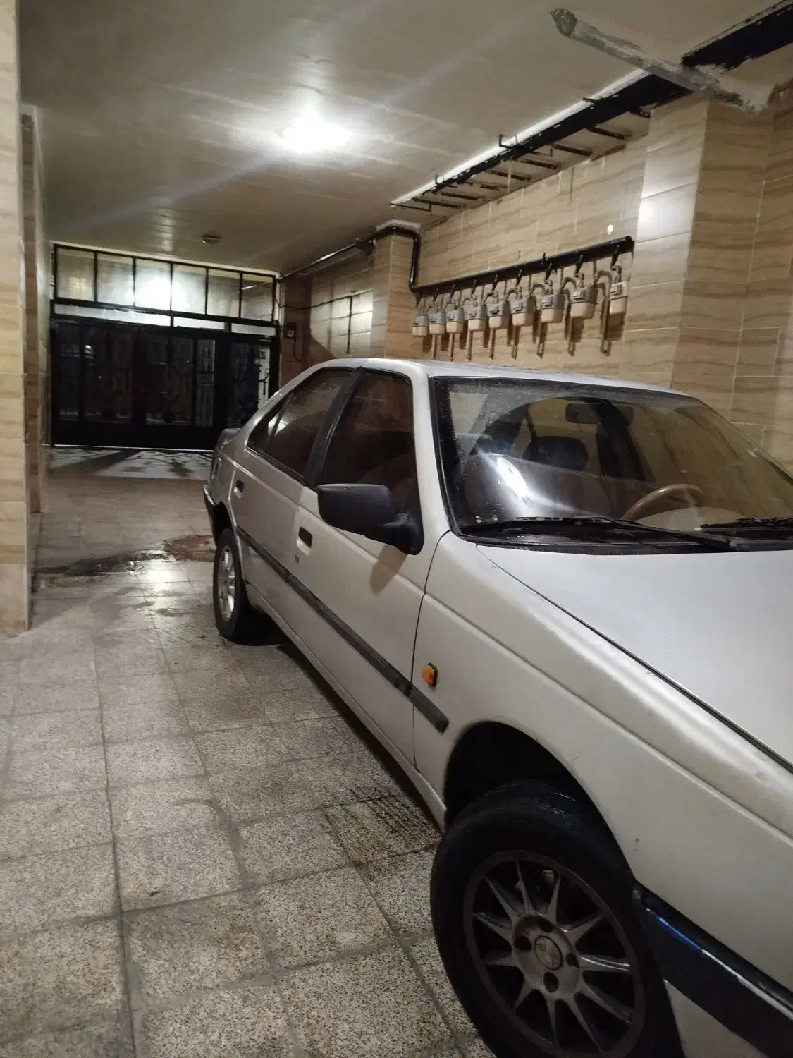 405 خوش رخ و تمیز|خودرو سواری و وانت|اندیشه, شهرک مریم|دیوار