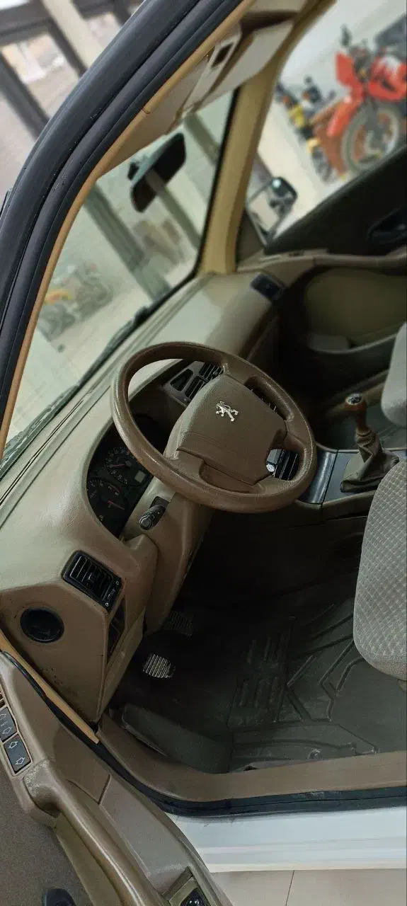 پژو ۴۰۵|خودرو سواری و وانت|تهران, حکیمیه|دیوار