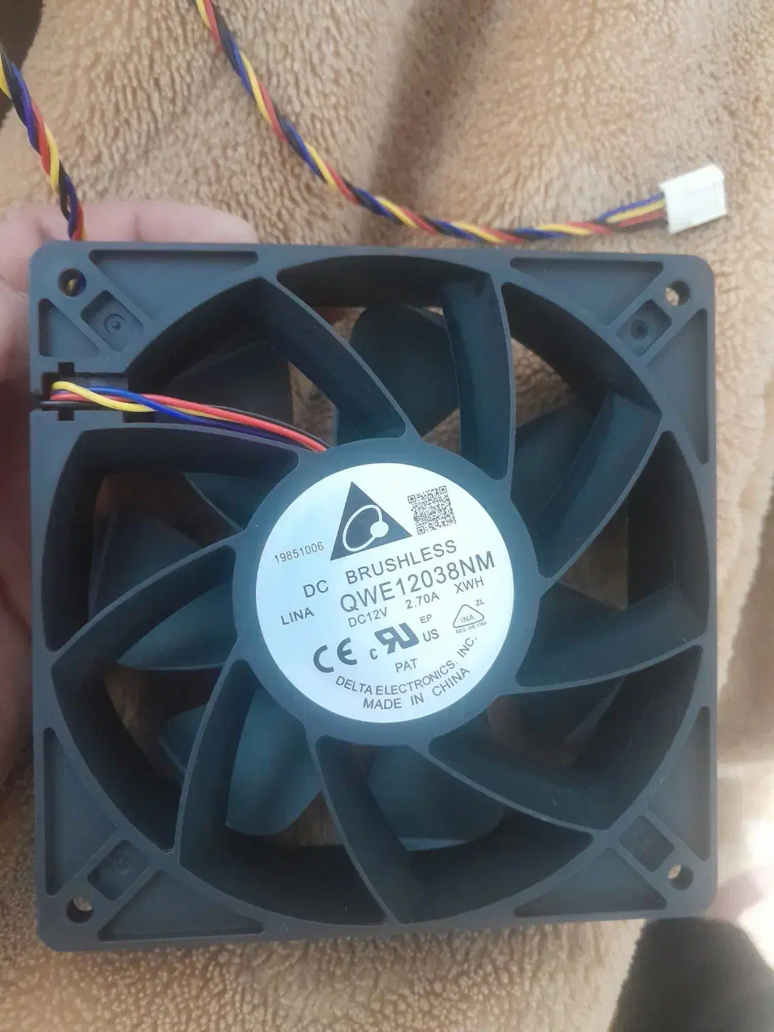 فن ماینر|پنکه و تصفیه‌کنندهٔ هوا|بوشهر, |دیوار