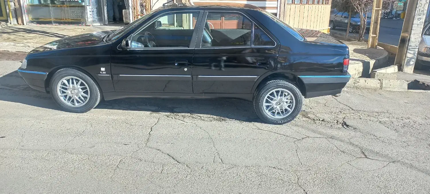 پژو ۴۰۵ مدل ۸۱ عروسک|خودرو سواری و وانت|چهارباغ, |دیوار