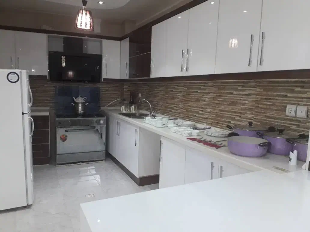 سوئیت آپارتمان مبله نوساز|اجارهٔ کوتاه‌مدت آپارتمان و سوئیت|همدان, |دیوار