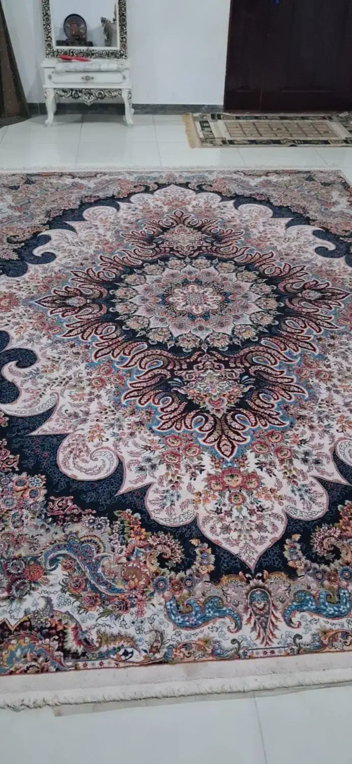 فرش ۹متری سالم دوتا|فرش|ساری, |دیوار