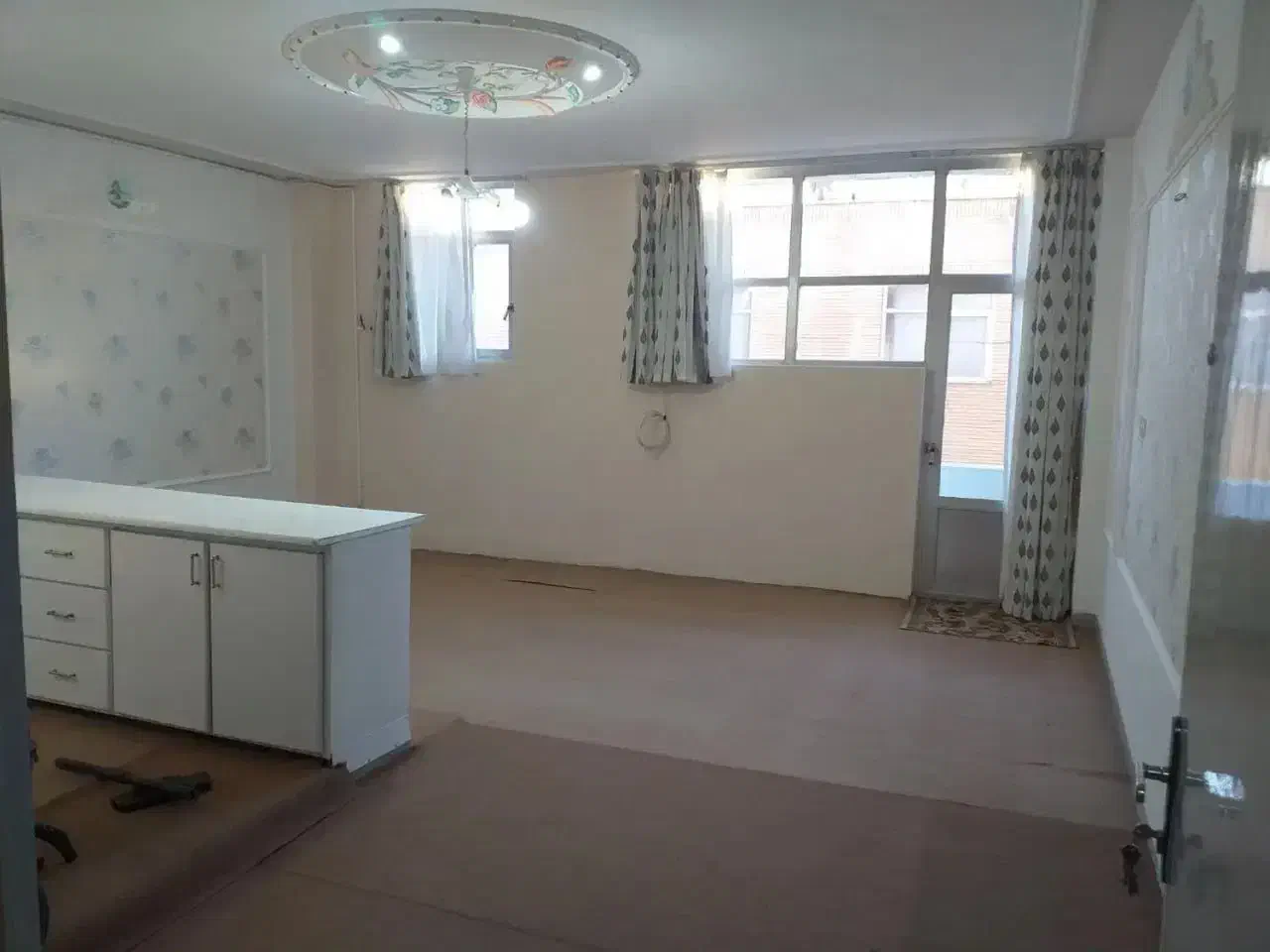 فروش یک طبقه از دو طبقه|فروش خانه و ویلا|نجف‌آباد, شهرک بهاران|دیوار