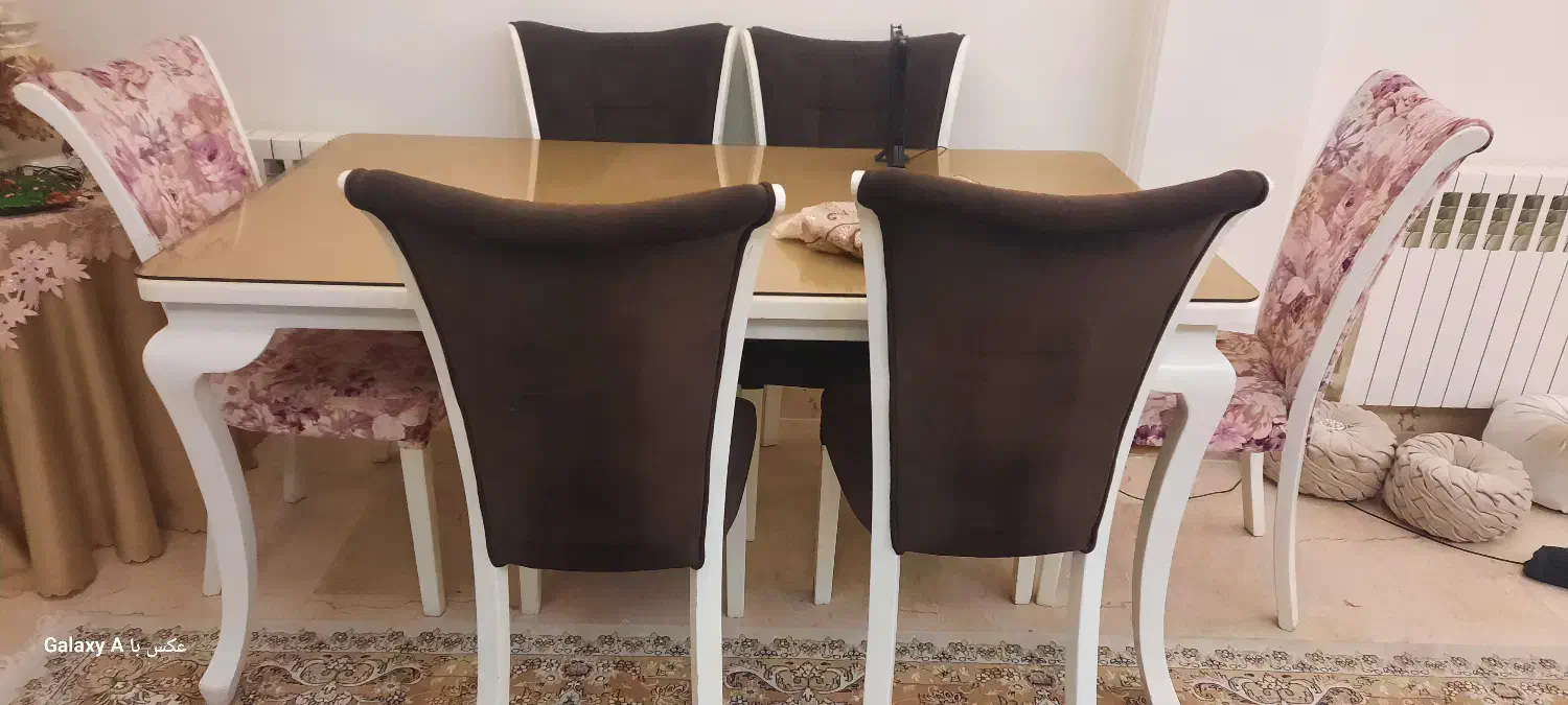 میز غذا خوری در حد نو ۶ نفره|میز و صندلی غذاخوری|تهران, قناتکوثر|دیوار