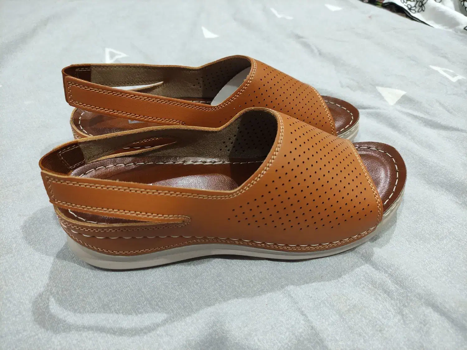 صندل طبی|کیف، کفش، کمربند|بندر انزلی, جهانگانی|دیوار