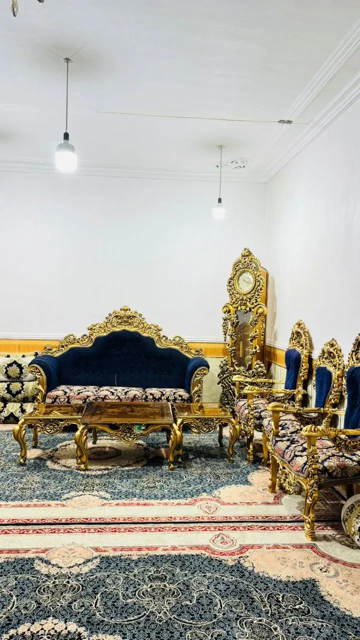 مبل سلطنتی تمام چوب در حد نو|مبلمان خانگی و میز عسلی|دهدشت, |دیوار