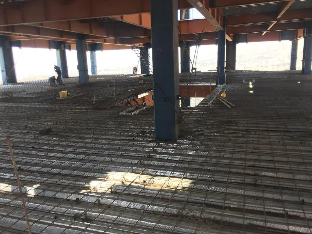 اجرای سقف عرشه فولادی کامپوزیت و...|خدمات پیشه و مهارت|کرج, باغستان|دیوار