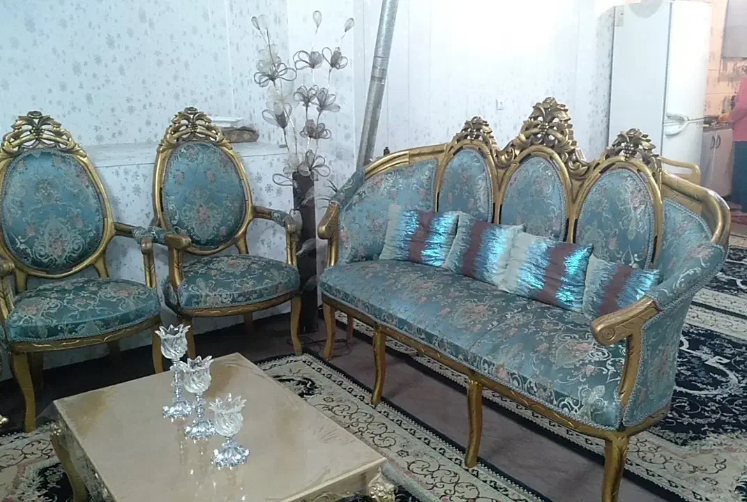 مبل ۹نفره|مبلمان خانگی و میز عسلی|نجف‌آباد, ویلاشهر|دیوار