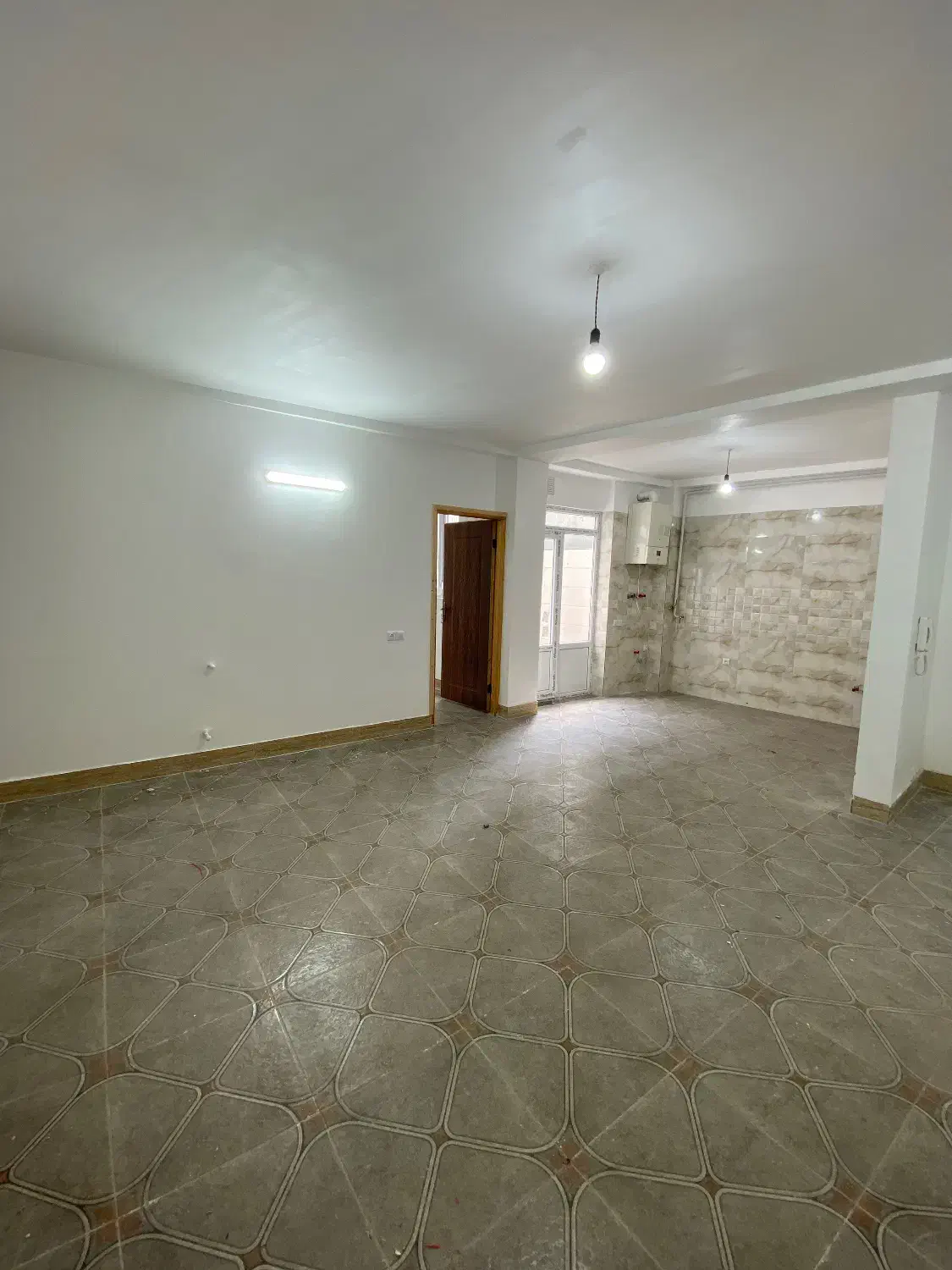 فروش زیر قیمت همکف ۷۵متر نوساز با پارکینگ (سالکویه|فروش آپارتمان|لنگرود, |دیوار