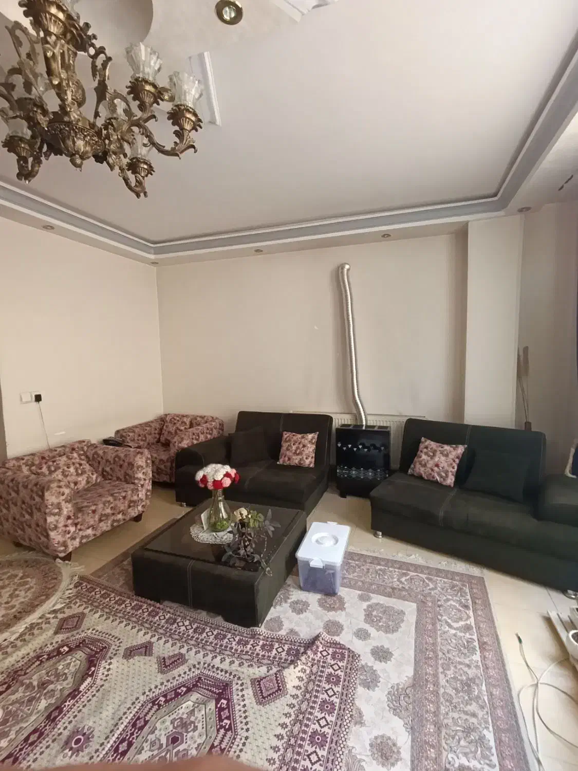 فروش مبل تمیز|مبلمان خانگی و میز عسلی|شاهینشهر, چمران|دیوار