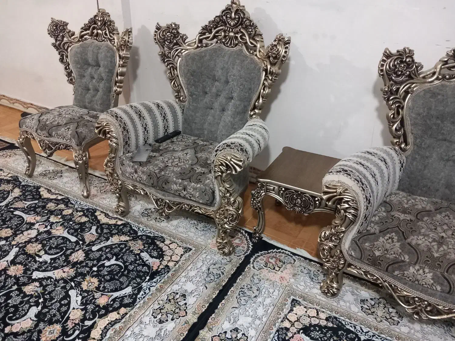 نیازمالی|مبلمان خانگی و میز عسلی|قرچک, شهرک الحدید|دیوار