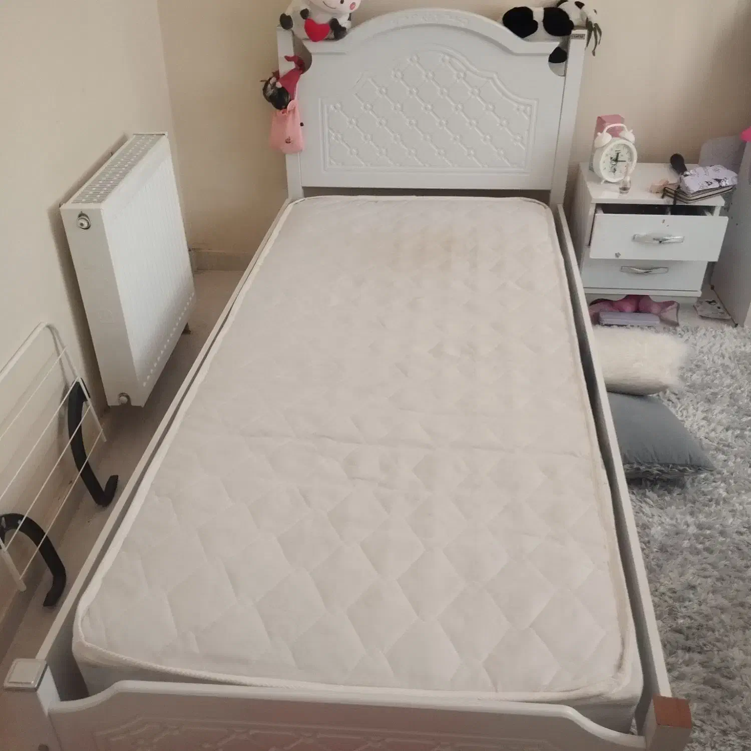 تخت میز تحریر|تخت و سرویس خواب|پرند, فاز ۶|دیوار