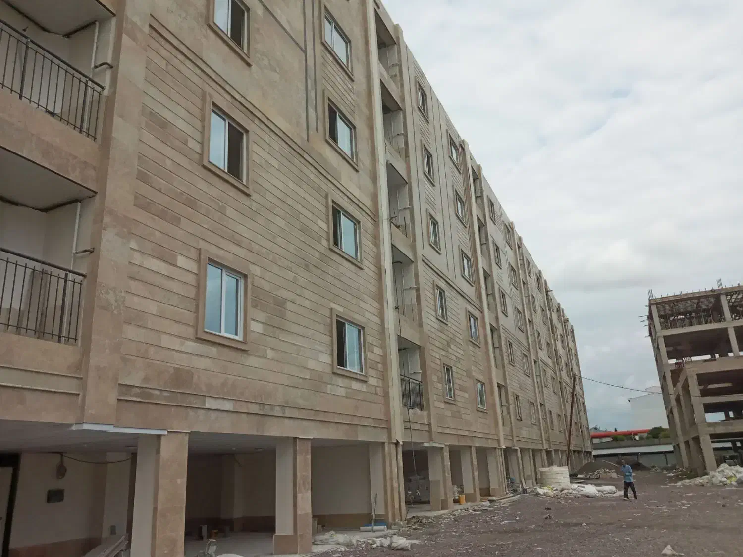 آپارتمان نوساز و کلید نخورده محدوده پاسداران،دریا|فروش آپارتمان|بندر انزلی, مسکن مهر|دیوار