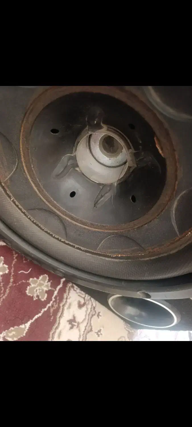 ساب 306 پایونیر|صوتی و تصویری|بومهن, |دیوار