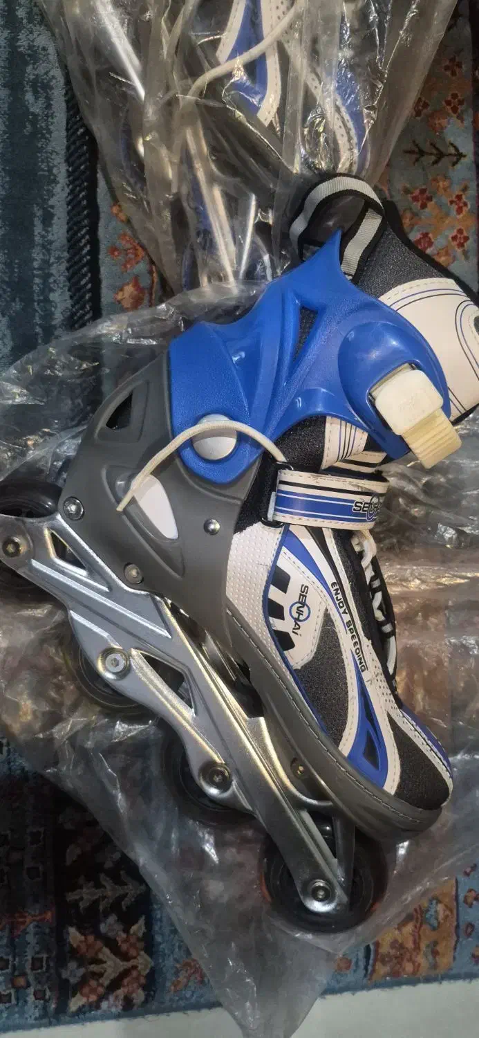 کفش اسکیت نو|دوچرخه، اسکیت، اسکوتر|کرج, اصفهانی‌ها|دیوار