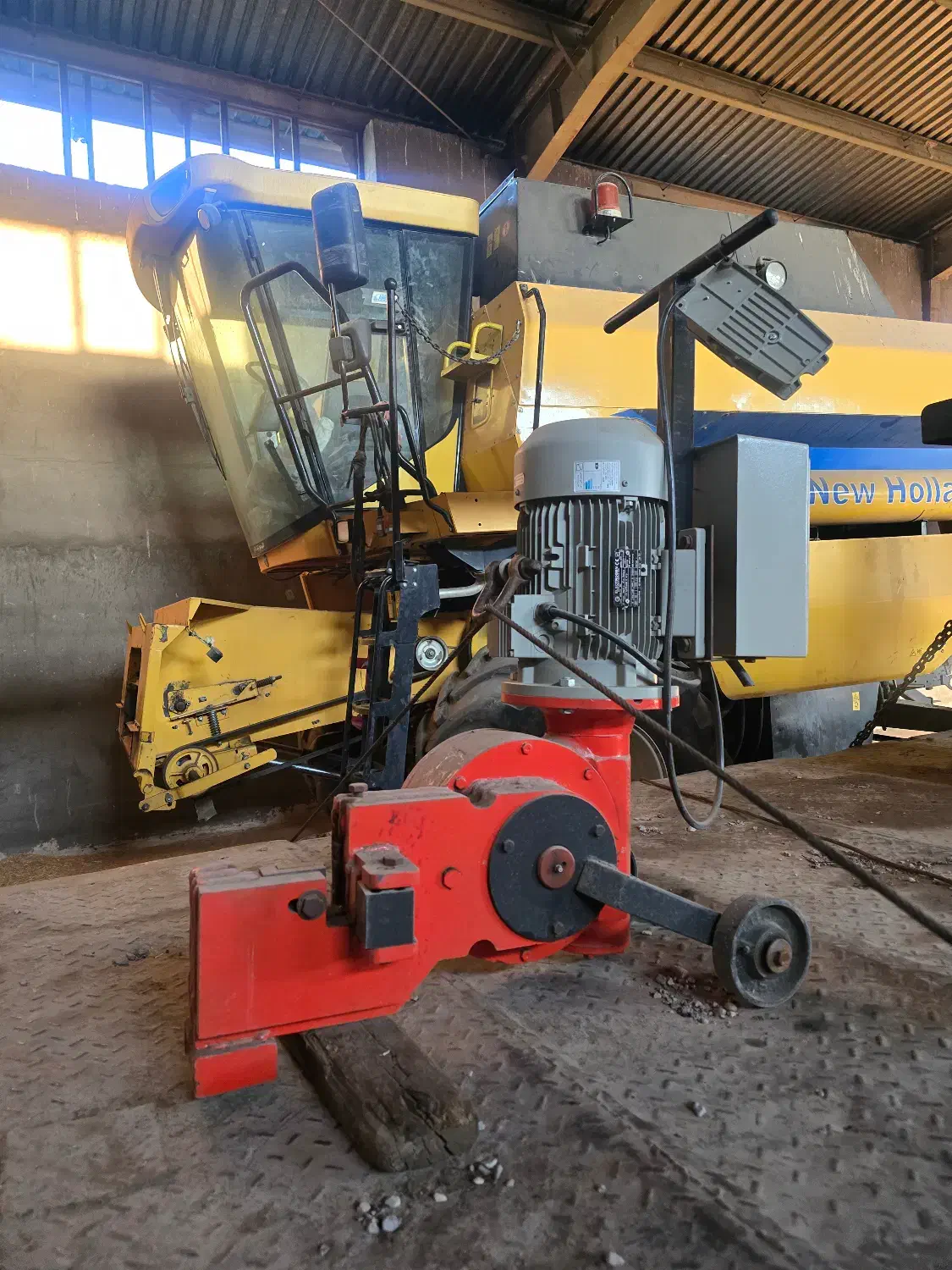 خاموت زن و قیچی میلگرد|ماشینآلات صنعتی|اهواز, شهرک توسعه نیشکر|دیوار