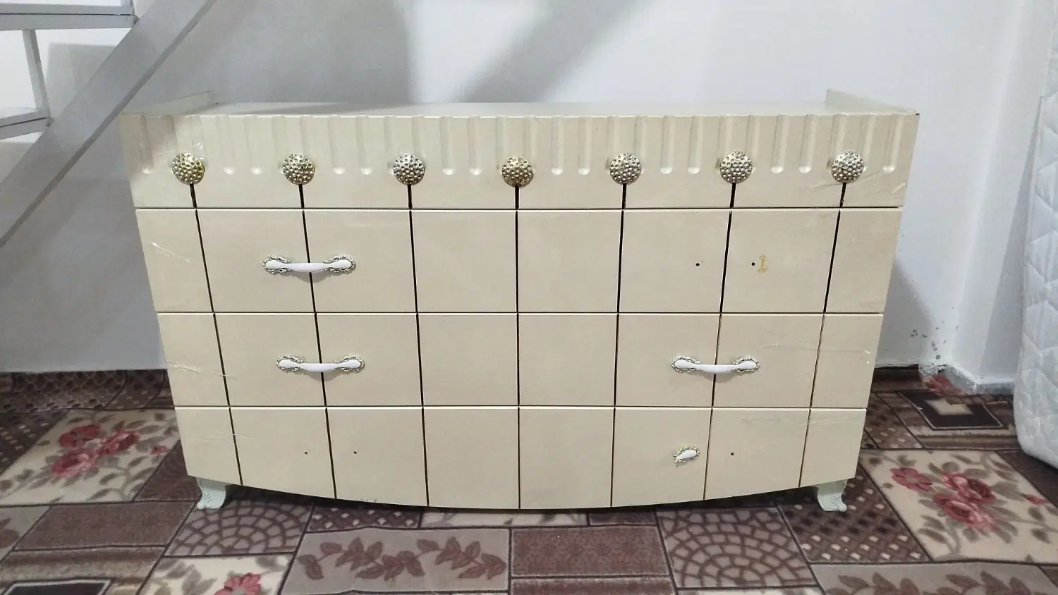 کمد|جاکفشی، کمد، دراور|بستان آباد, |دیوار