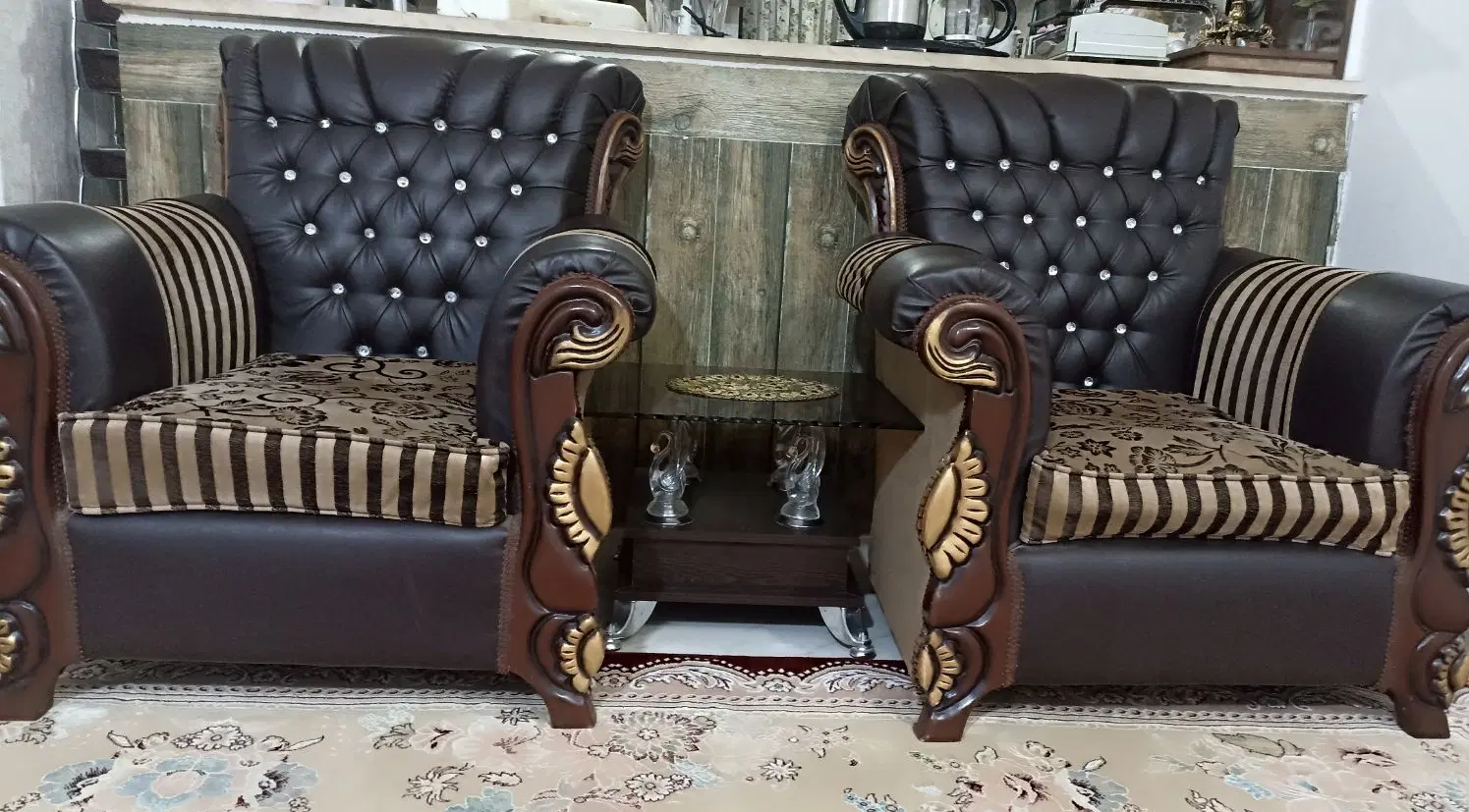 مبلمان|مبلمان خانگی و میز عسلی|تربت جام, شهرک آزادگان|دیوار