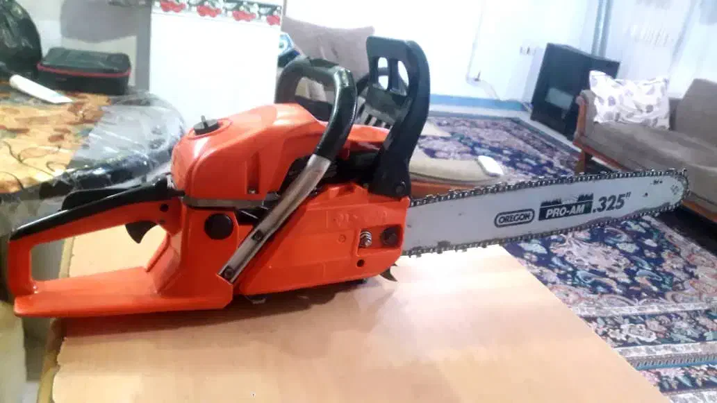 اره موتوری بنزنی۶۵۰۰|ماشین‌آلات صنعتی|لاهیجان, کوی زمانی|دیوار