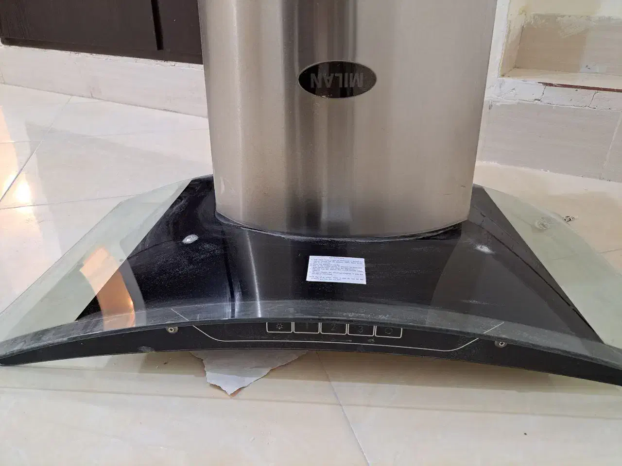 هود مارک میلان|هود|خمین, |دیوار