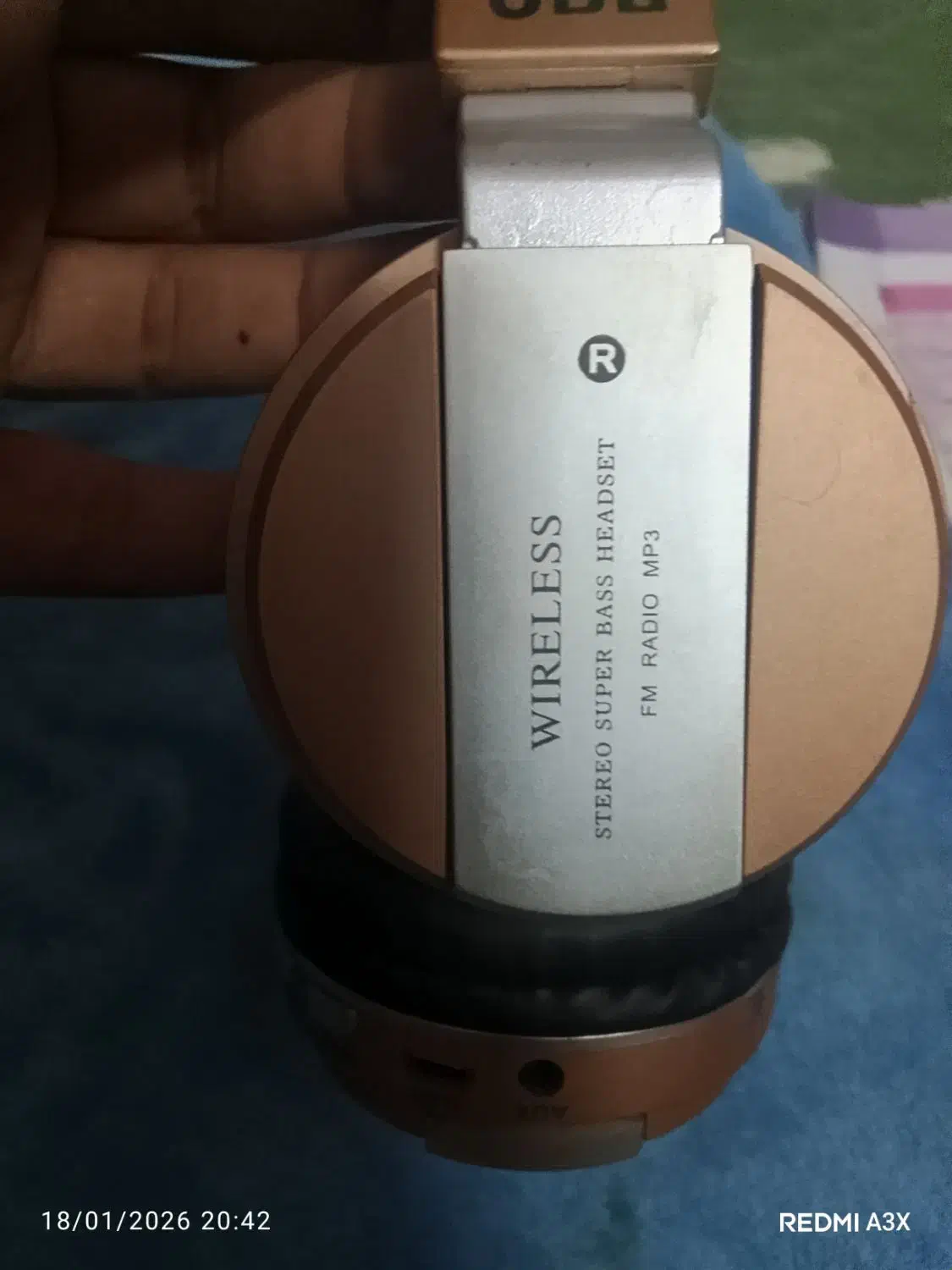 هدفون کم کار|صوتی و تصویری|شیروان (خراسان), |دیوار