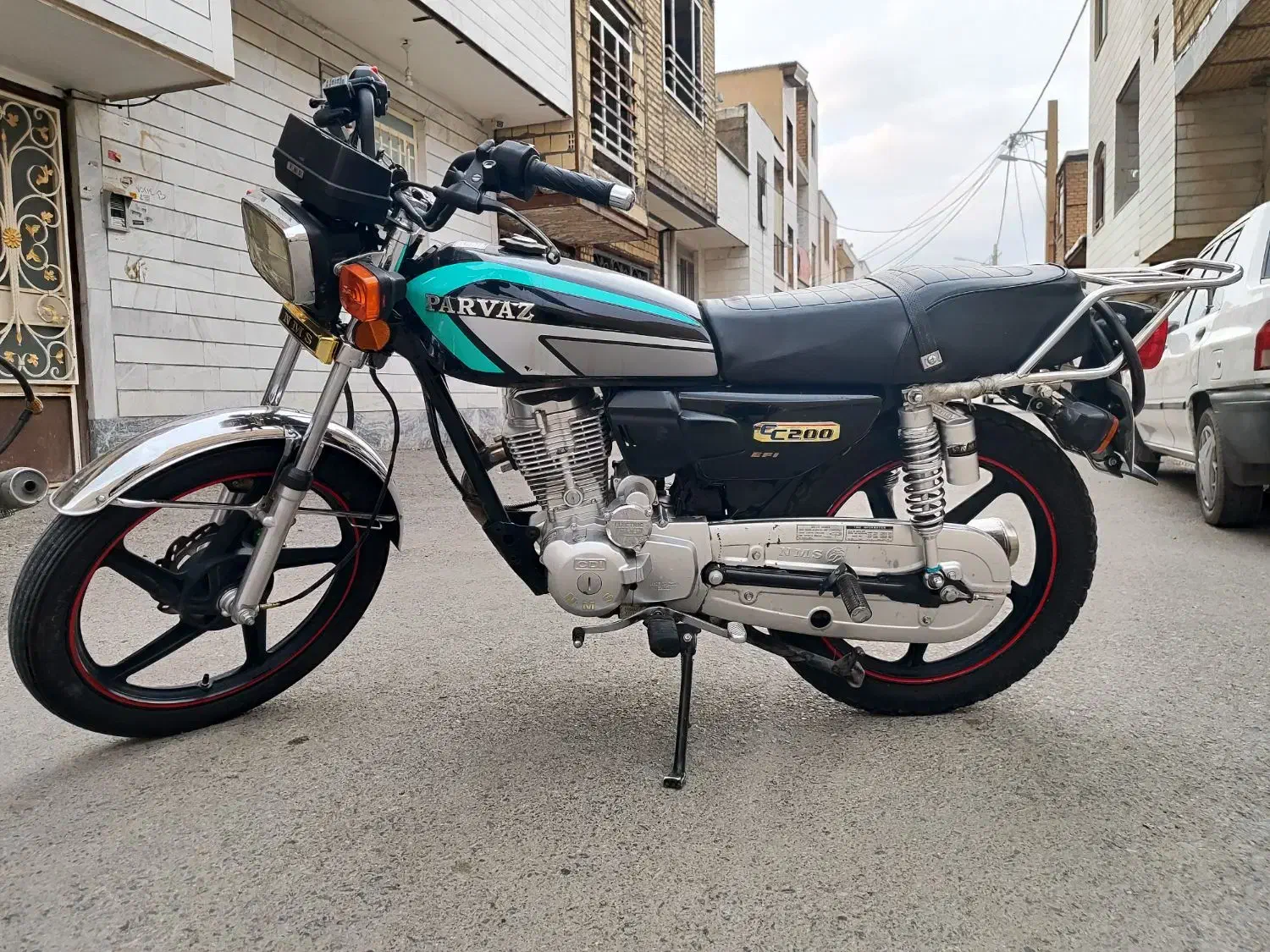 فروش فوری موتور پرواز مدل 1402 تمیز|موتورسیکلت|بروجرد, |دیوار