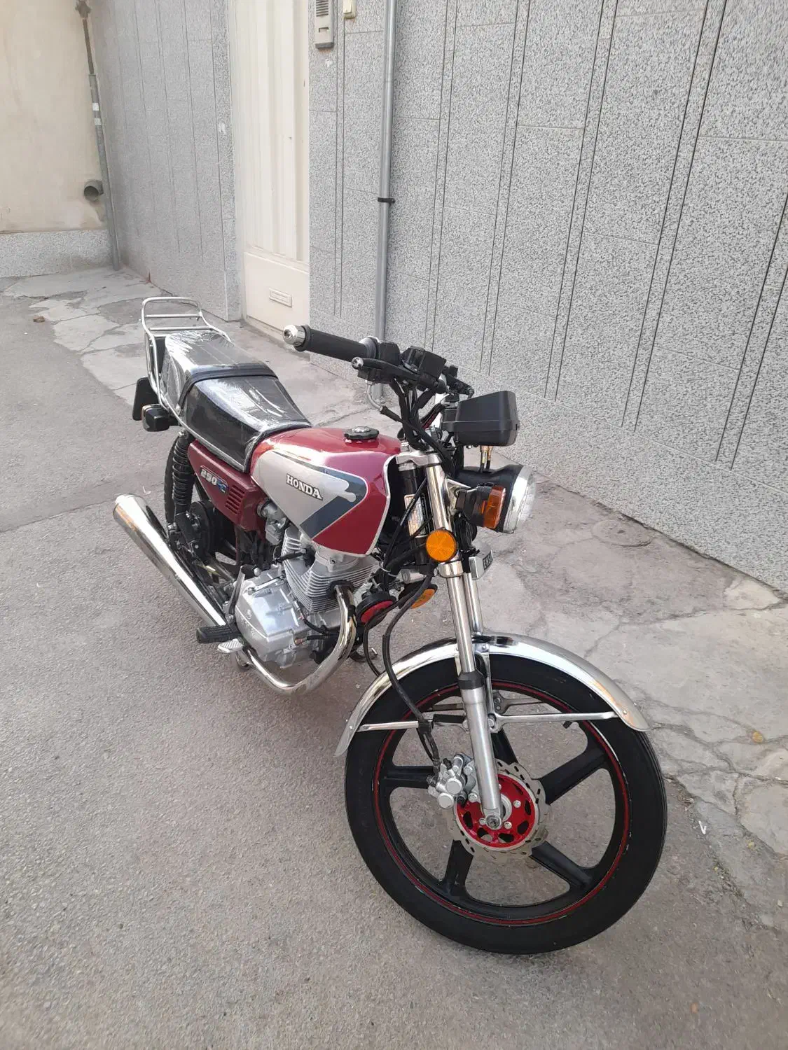 هوندا احسان 250 سی سی NMS|موتورسیکلت|نجفآباد, امیرآباد|دیوار