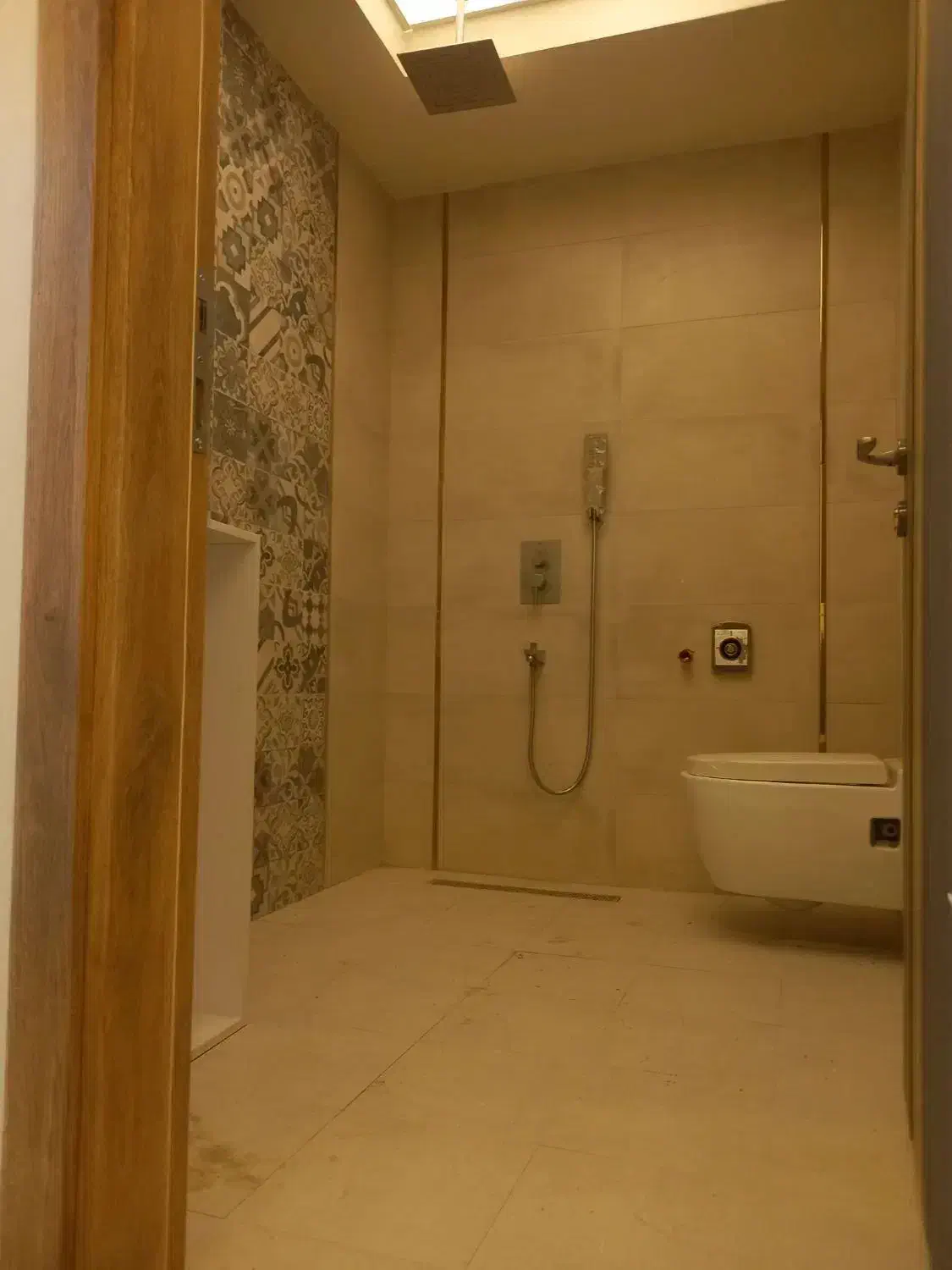 نصب و تعمیر رادیاتور شیرآلات پمپ آب پکیج کلرگازی|خدمات پیشه و مهارت|تبریز, |دیوار