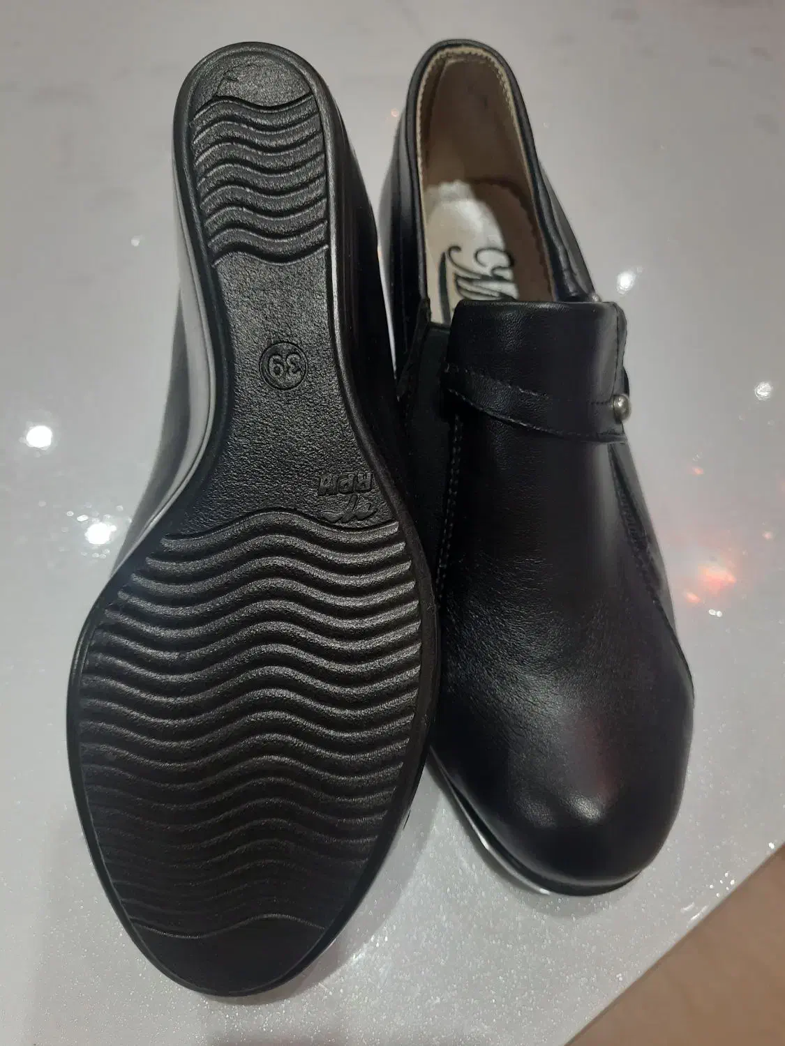 کفش سایز ۳۹ نو|کیف، کفش، کمربند|شهرضا, |دیوار