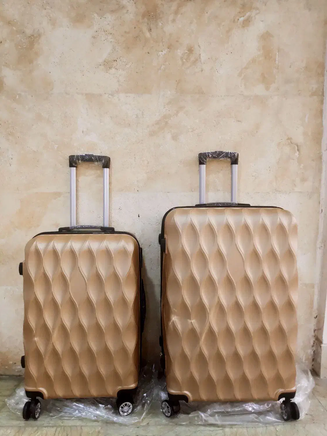 چمدان چهارتیکه|کیف، کفش، کمربند|بندرعباس, |دیوار