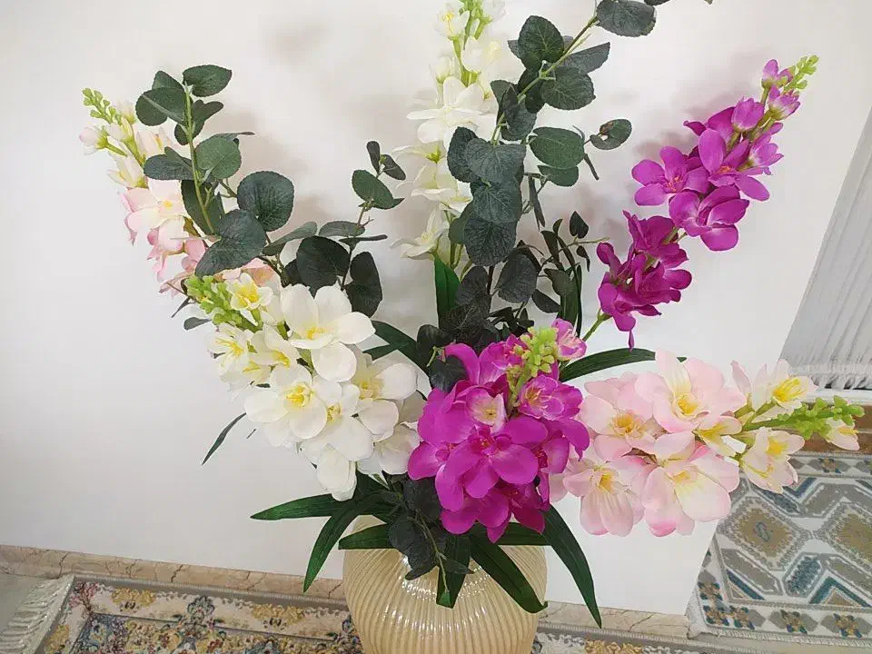 گل و گلدان|گل مصنوعی|قدس, شهرقدس|دیوار