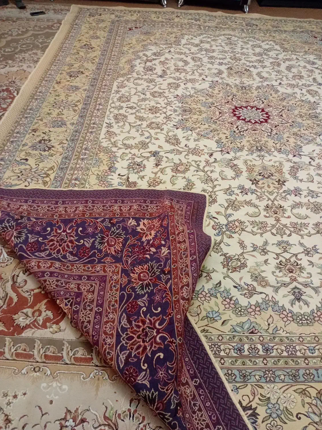 روفرشی|روفرشی|الوند, |دیوار