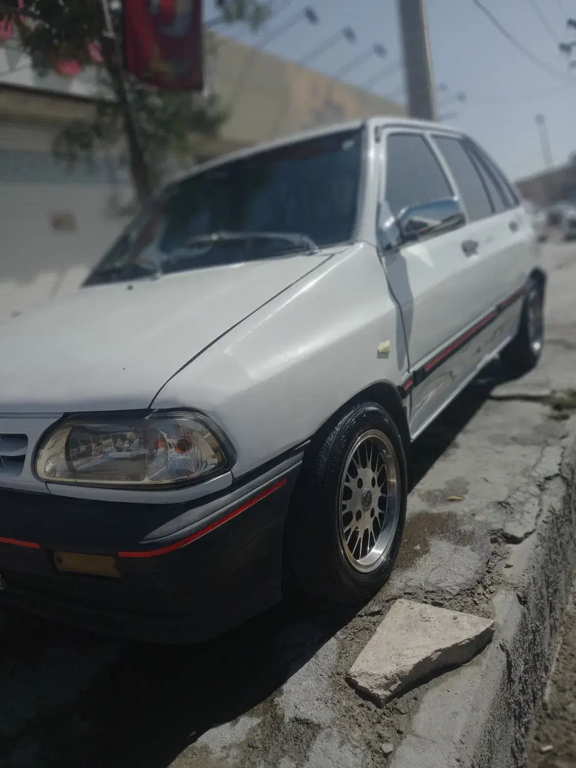 هاچبک‌کره‌ای‌‌‌‌‌‌سالم‌سالم‌‌عروسک|خودرو سواری و وانت|همدان, |دیوار