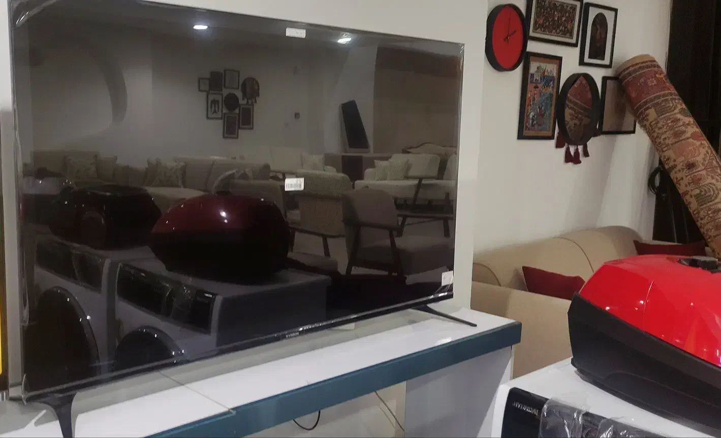 تلوزیون ۵۵ اینچ سری ۸|تلویزیون و پروژکتور|زنجان, |دیوار