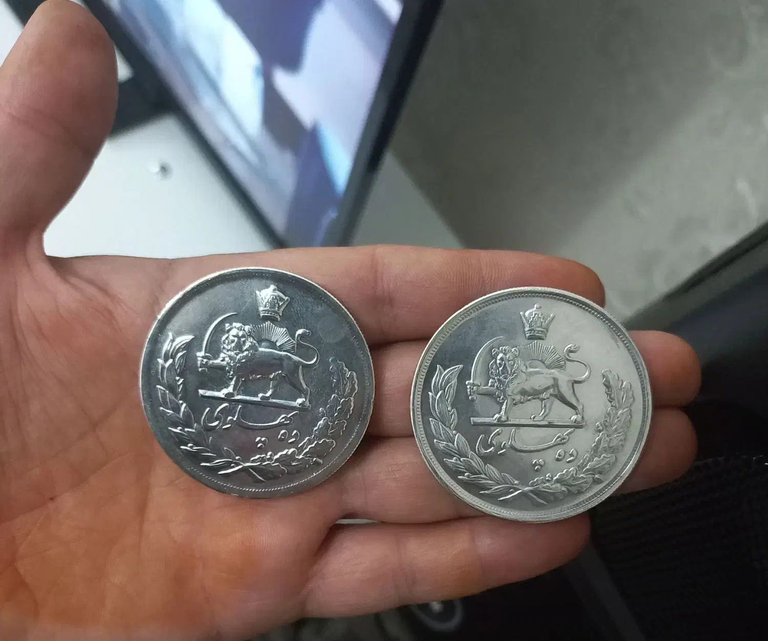 سکه نقره اصلی معاوضه با خط ۹۱۲|کلکسیون سکه، تمبر، اسکناس|تهران, مشیریه|دیوار