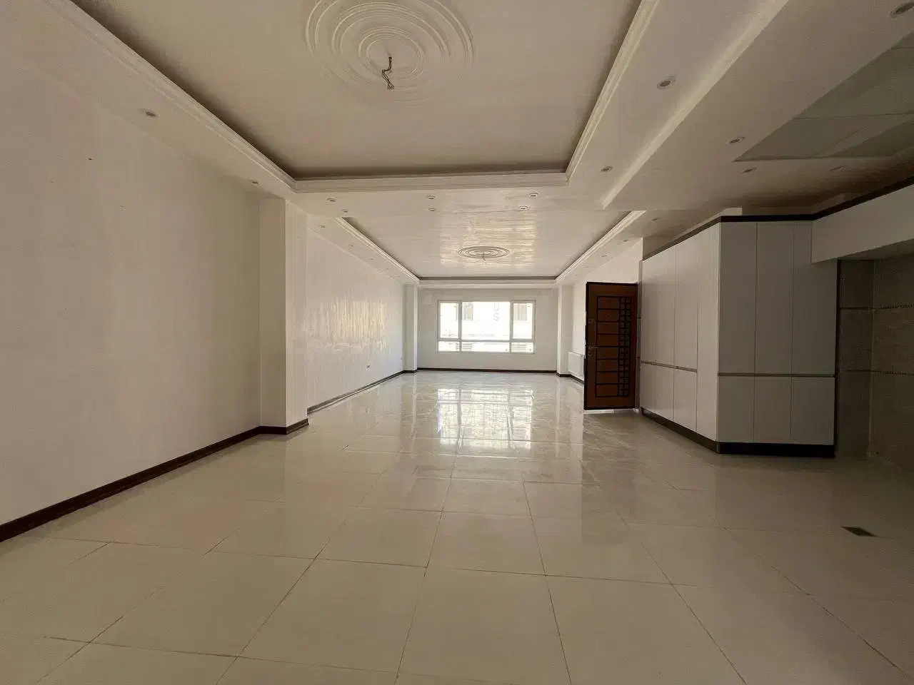 فروش آپارتمان / ۱۱۹ متر / سند دار / تخلیه|فروش آپارتمان|پرند, فاز ۱|دیوار