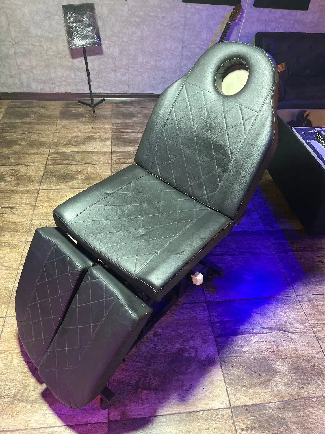 صندلی چهار تیکه ۴ تیکه|آرایشگاه و سالن‌های زیبایی|شاهین‌شهر, شهرک ردانی پور|دیوار