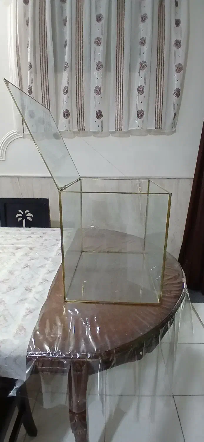 باکس شیشه ای|زیورآلات و اکسسوری|قم, حنیف نژاد|دیوار