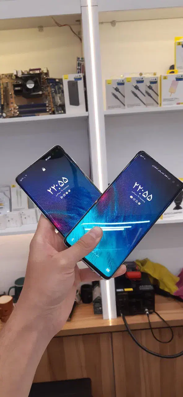Samsung s10plusسامسونگ|موبایل|تهران, صادقیه|دیوار