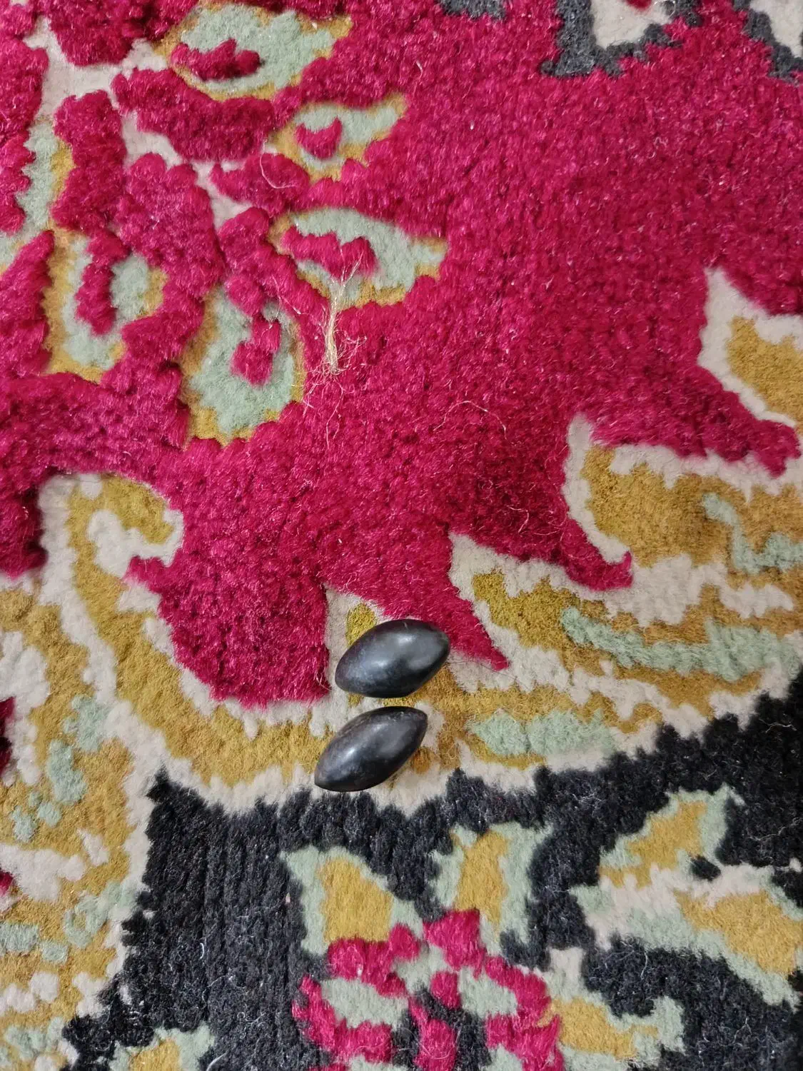 مهرع برنجی|جواهرات|تربت‌حیدریه, بالا ولایت|دیوار