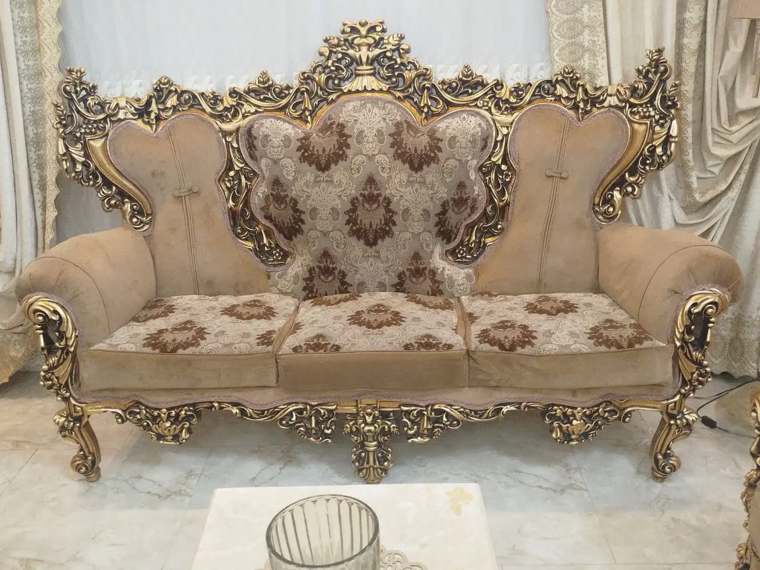 مبل سلطنتی زیبا|مبلمان خانگی و میز عسلی|ساوه, |دیوار