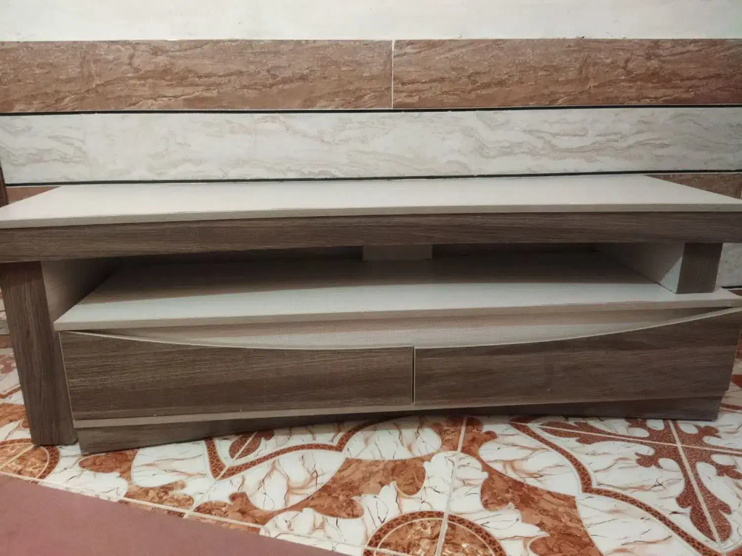 زیر تلوزیونی|میز تلویزیون|بوشکان, |دیوار