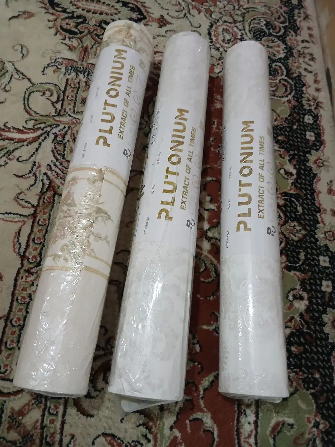 فروش سه رول کاغذ دیواری|مصالح و تجهیزات ساختمان|کرمان, |دیوار