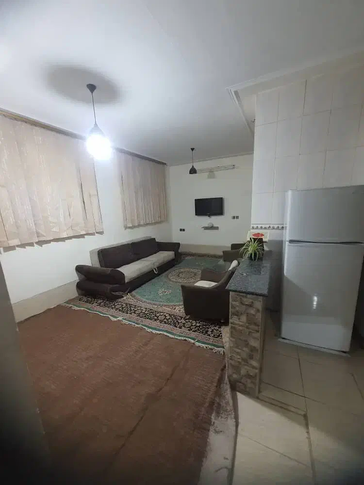 اجاره ساعتی و روزانه یک واحد دو خواب|اجارهٔ کوتاهمدت آپارتمان و سوئیت|شیراز, ریشمک|دیوار