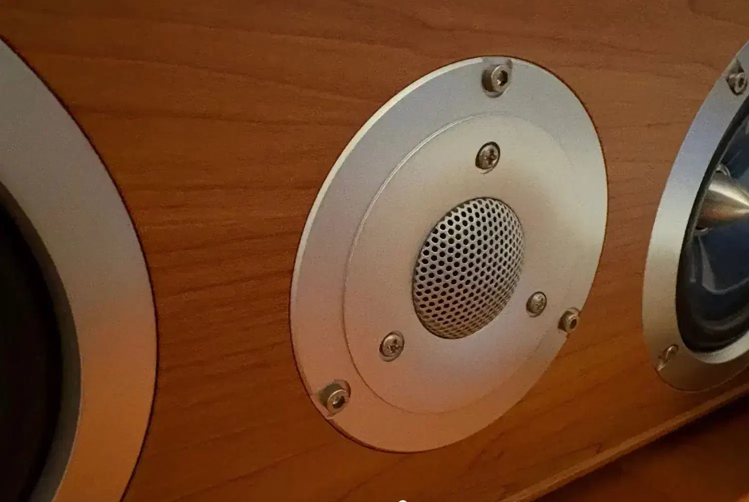 سوراند سنتر   pure accustic xti 100c|سیستم صوتی خانگی|تهران, هروی|دیوار