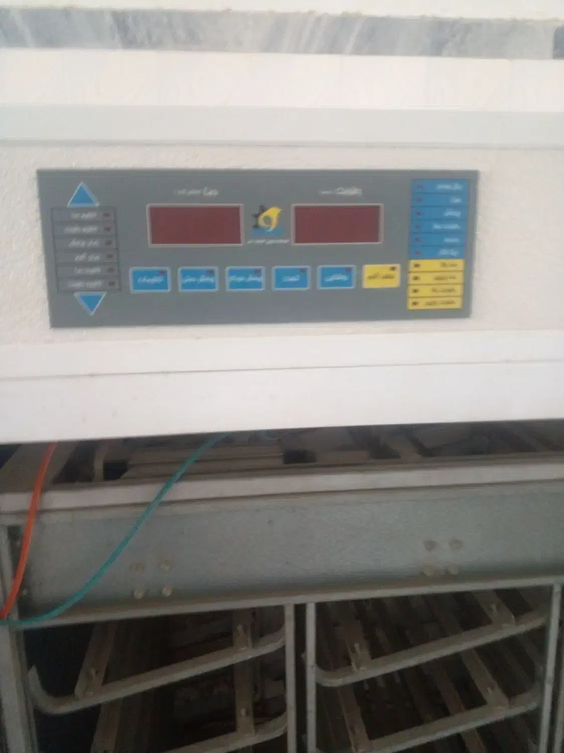 دستگاه جوجه کشی نوین صنعت|لوازم جانبی حیوانات|اصلاندوز, |دیوار