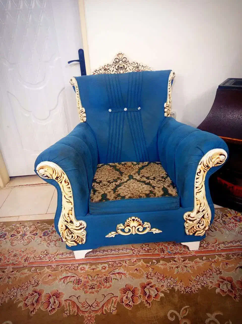 مبل|مبلمان خانگی و میز عسلی|کاشمر, |دیوار