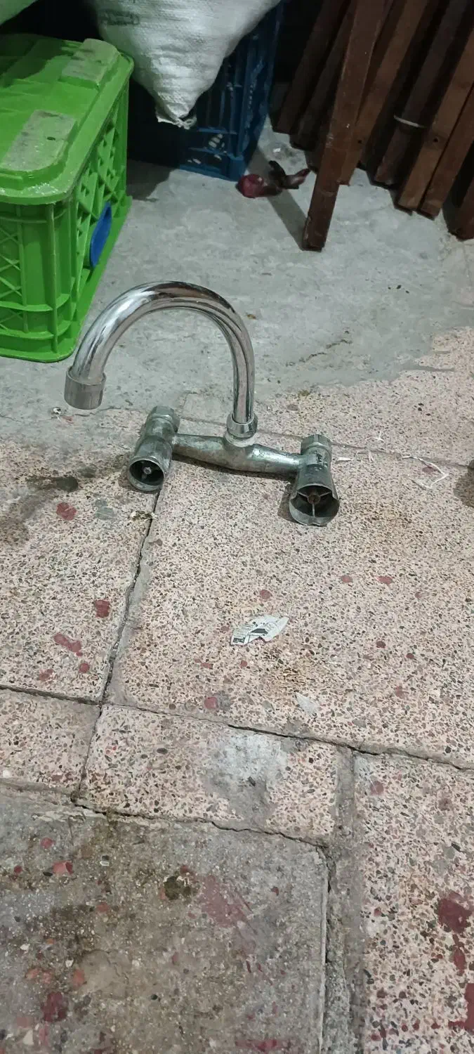 شیرآلات|لوازم سرویس بهداشتی|ارومیه, |دیوار